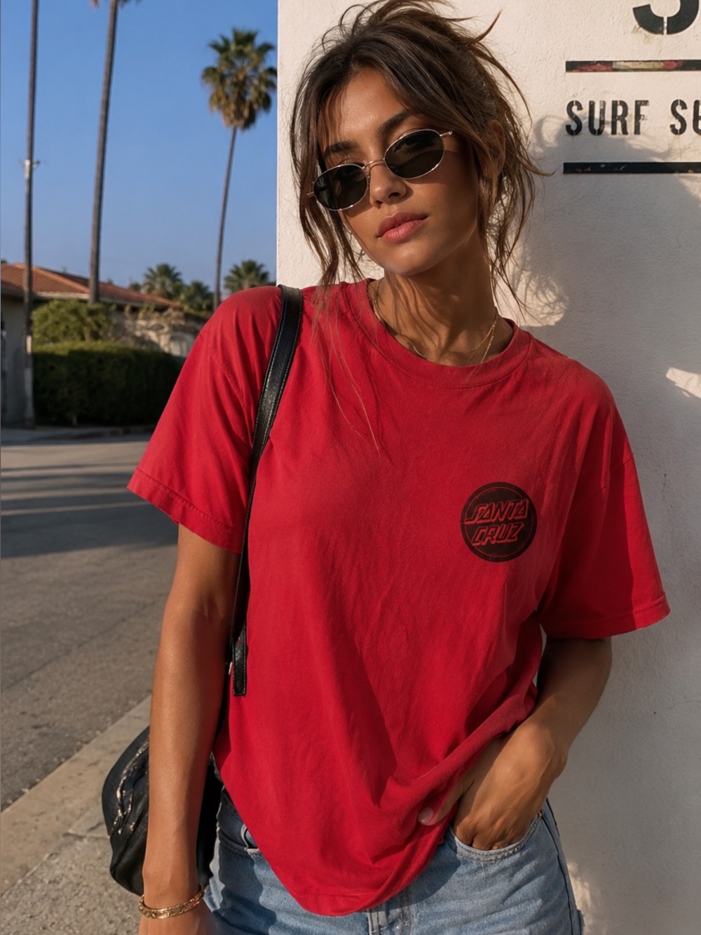 The Original Santa Cruz Vintage 90s Y2K Skate Crewneck Graphic Tee Red Size M